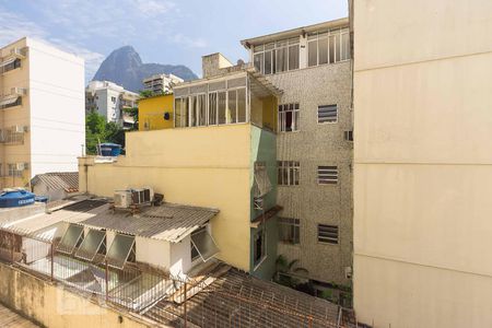Vista da Suíte de apartamento à venda com 2 quartos, 95m² em Humaitá, Rio de Janeiro