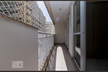 Varanda de apartamento para alugar com 3 quartos, 84m² em Catete, Rio de Janeiro