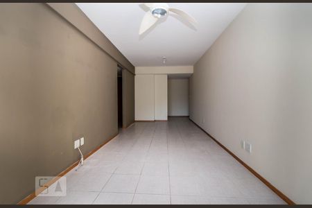 Sala de apartamento para alugar com 3 quartos, 84m² em Catete, Rio de Janeiro