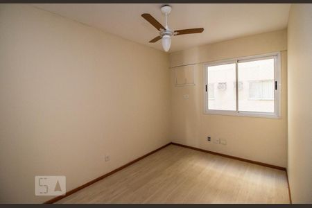 Quarto 2 de apartamento para alugar com 3 quartos, 84m² em Catete, Rio de Janeiro
