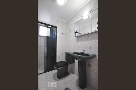 Banheiro de apartamento para alugar com 3 quartos, 67m² em Jardim Esmeralda, São Paulo