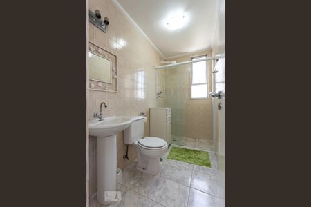 Banheiro de apartamento para alugar com 1 quarto, 45m² em Vila Uberabinha, São Paulo