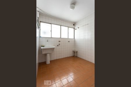 Apartamento para alugar com 85m², 2 quartos e 1 vagaÁrea de serviço