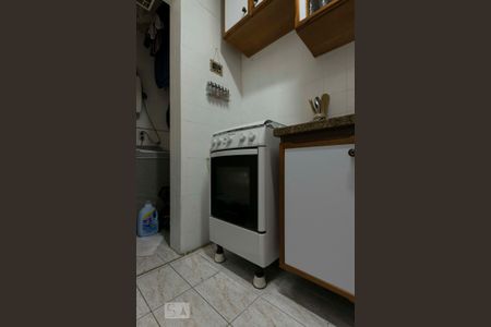 Apartamento à venda com 43m², 1 quarto e sem vagaCozinha (Fogão)