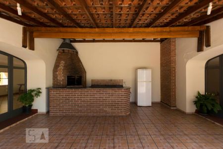 Apartamento à venda com 43m², 1 quarto e sem vagaÁrea comum - Churrasqueira