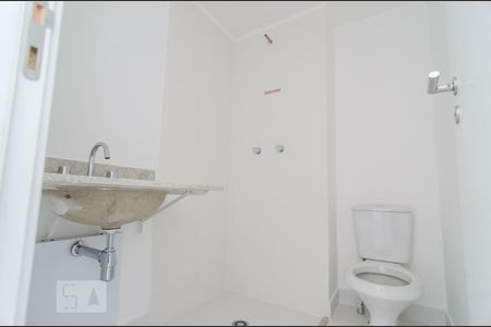Apartamento à venda com 67m², 2 quartos e 1 vagaBanheiro Suíte