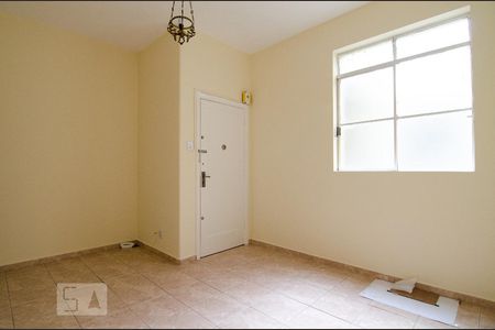 Sala de apartamento para alugar com 1 quarto, 60m² em Centro, Campinas