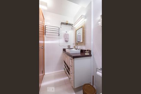 Apartamento para alugar com 55m², 1 quarto e sem vagaBanheiro