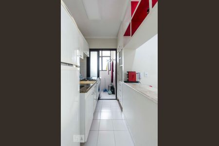 Cozinha de apartamento para alugar com 1 quarto, 45m² em Perdizes, São Paulo