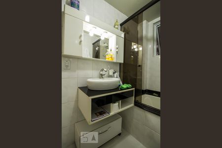 Banheiro de apartamento à venda com 1 quarto, 50m² em Pinheiros , São Paulo