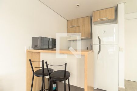 Cozinha de apartamento para alugar com 1 quarto, 46m² em Vila Nova Conceição, São Paulo