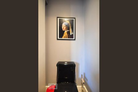 Apartamento à venda com 84m², 1 quarto e 2 vagasDetalhe do lavabo