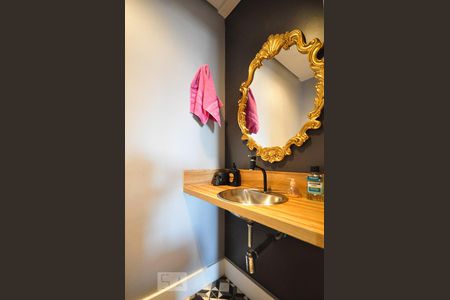 Apartamento à venda com 84m², 1 quarto e 2 vagasLavabo