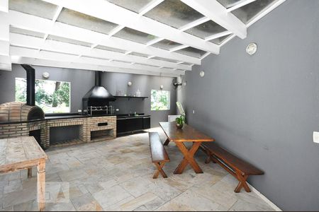 Apartamento à venda com 84m², 1 quarto e 2 vagasChurrasqueira