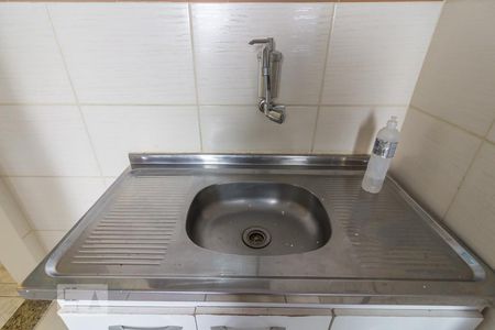 Cozinha de apartamento para alugar com 1 quarto, 40m² em Santa Efigênia, São Paulo