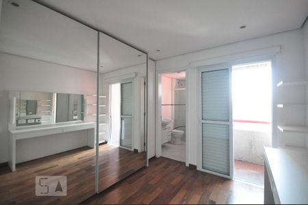 Apartamento para alugar com 210m², 4 quartos e 4 vagasSuíte 2