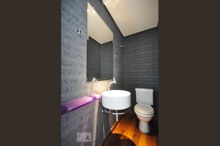 Lavabo de apartamento para alugar com 4 quartos, 210m² em Vila Andrade, São Paulo