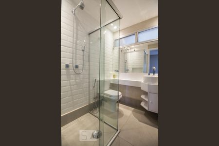 Apartamento à venda com 135m², 3 quartos e 1 vagaBanheiro social