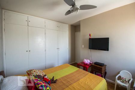 Apartamento à venda com 135m², 3 quartos e 1 vagaQuarto 2
