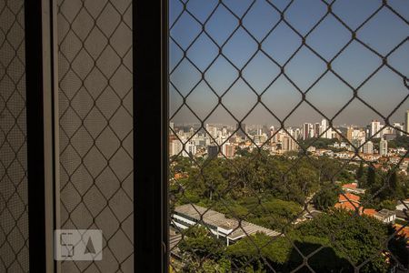 Apartamento à venda com 135m², 3 quartos e 1 vagaLavanderia visão