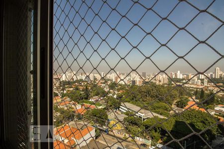 Apartamento à venda com 135m², 3 quartos e 1 vagaQuarto 3 visão