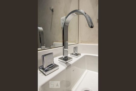 Apartamento à venda com 135m², 3 quartos e 1 vagaBanheiro social detalhe