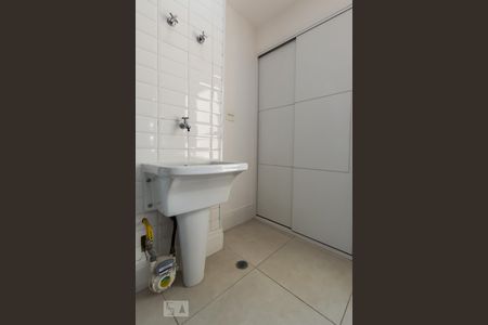 Studio à venda com 43m², 1 quarto e 1 vaga Studio à venda com 43m², 1 quarto e 1 vagaÁrea de serviço