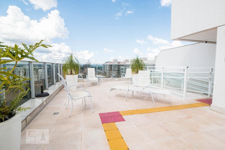 Studio para alugar com 38m², 1 quarto e 1 vaga Studio para alugar com 38m², 1 quarto e 1 vagaPISCINA COBERTURA