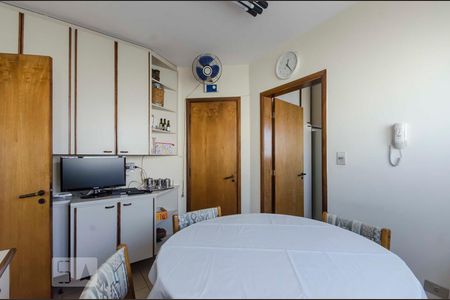 Apartamento para alugar com 262m², 4 quartos e 4 vagasCopa