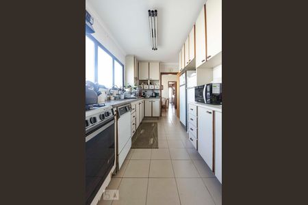 Apartamento para alugar com 262m², 4 quartos e 4 vagasCozinha