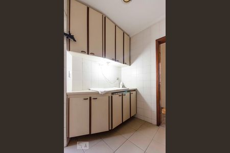 Apartamento para alugar com 262m², 4 quartos e 4 vagasLavanderia