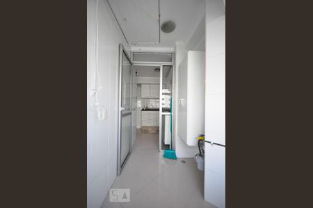 Apartamento para alugar com 70m², 3 quartos e 1 vagaÁrea de serviço