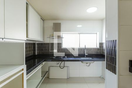 Apartamento para alugar com 75m², 2 quartos e 1 vagaCozinha
