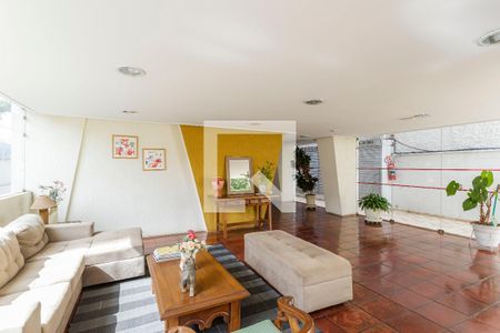 Apartamento para alugar com 75m², 2 quartos e 1 vagaHall social