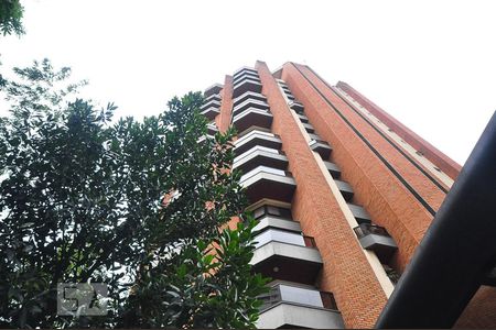 Apartamento para alugar com 47m², 1 quarto e 1 vagaFachada