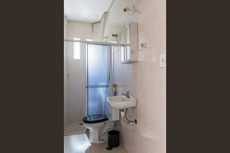 Banheiro de kitnet/studio à venda com 1 quarto, 32m² em Pinheiros, São Paulo