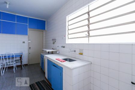 Apartamento à venda com 137m², 3 quartos e sem vagaCozinha