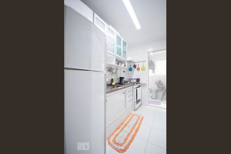 Cozinha de apartamento para alugar com 3 quartos, 85m² em Cidade Monções, São Paulo