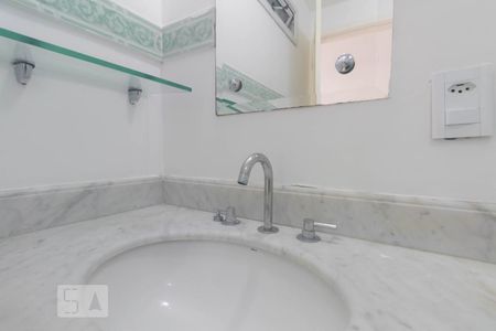 Banheiro de apartamento à venda com 3 quartos, 85m² em Cidade Monções, São Paulo