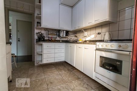 Apartamento para alugar com 90m², 3 quartos e 1 vagaCozinha 