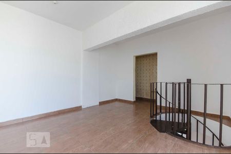 Apartamento para alugar com 140m², 3 quartos e 2 vagasSala piso superior