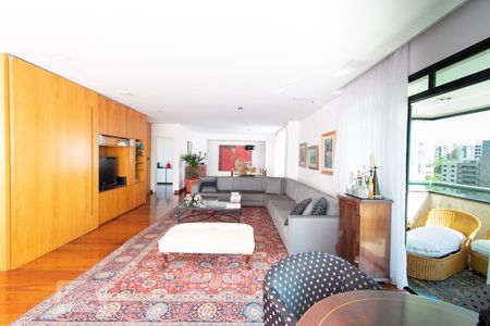 Sala de Apartamento com 4 quartos, 220m² Luxemburgo