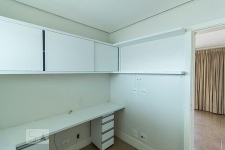 Suite 1 de apartamento à venda com 4 quartos, 240m² em Perdizes, São Paulo