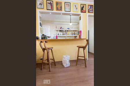 Sala de apartamento para alugar com 2 quartos, 48m² em Cerqueira César, São Paulo