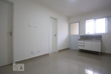 Sala e Cozinha de apartamento para alugar com 2 quartos, 55m² em Jardim Bonfiglioli, São Paulo