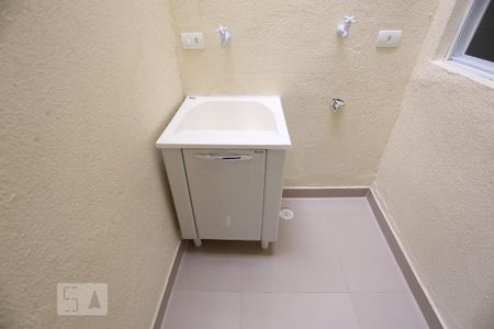 Apartamento para alugar com 55m², 2 quartos e 1 vagaÁrea de Serviço