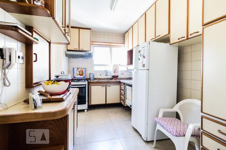 Apartamento à venda com 133m², 3 quartos e 3 vagasCozinha