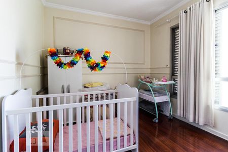 Apartamento à venda com 133m², 3 quartos e 3 vagasQuarto 2