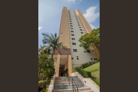 Apartamento à venda com 60m², 2 quartos e 2 vagasFachada