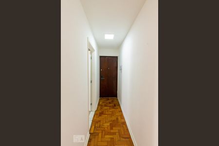 Corredor de apartamento para alugar com 2 quartos, 77m² em Perdizes, São Paulo